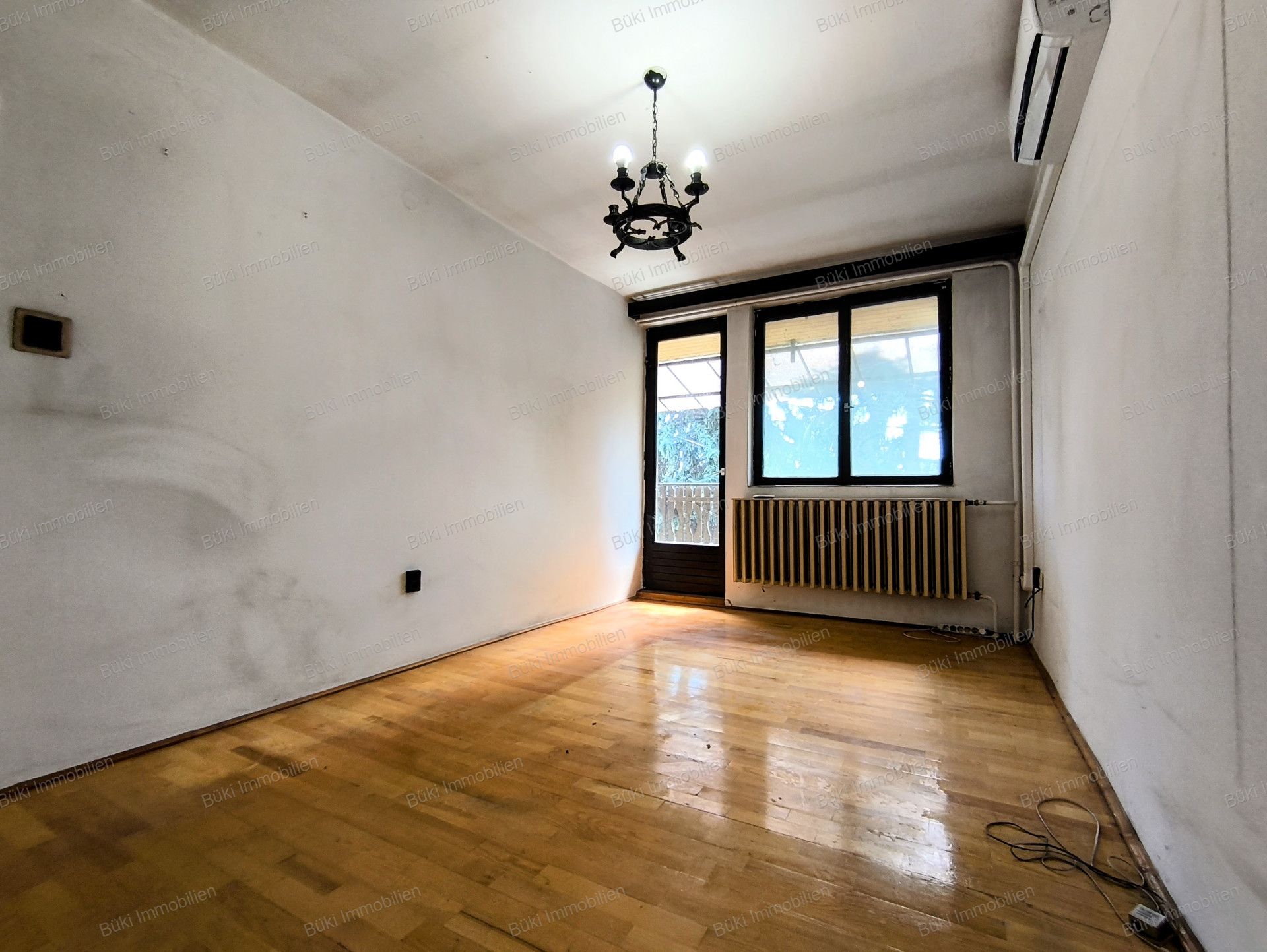 A fájl már létezik a célhelyen: import/kepek/vizjeles_5809865.jpg
For sale flat Békéscsaba  147 m<sup>2</sup> 63 millió Ft