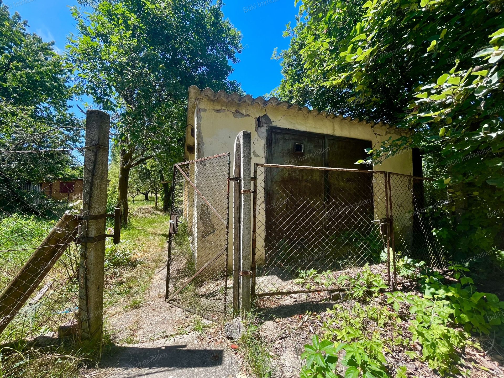 A fájl már létezik a célhelyen: import/kepek/vizjeles_5811608.jpg
For sale plot of land, building lot Miskolc  867 m<sup>2</sup> 14.9 millió Ft