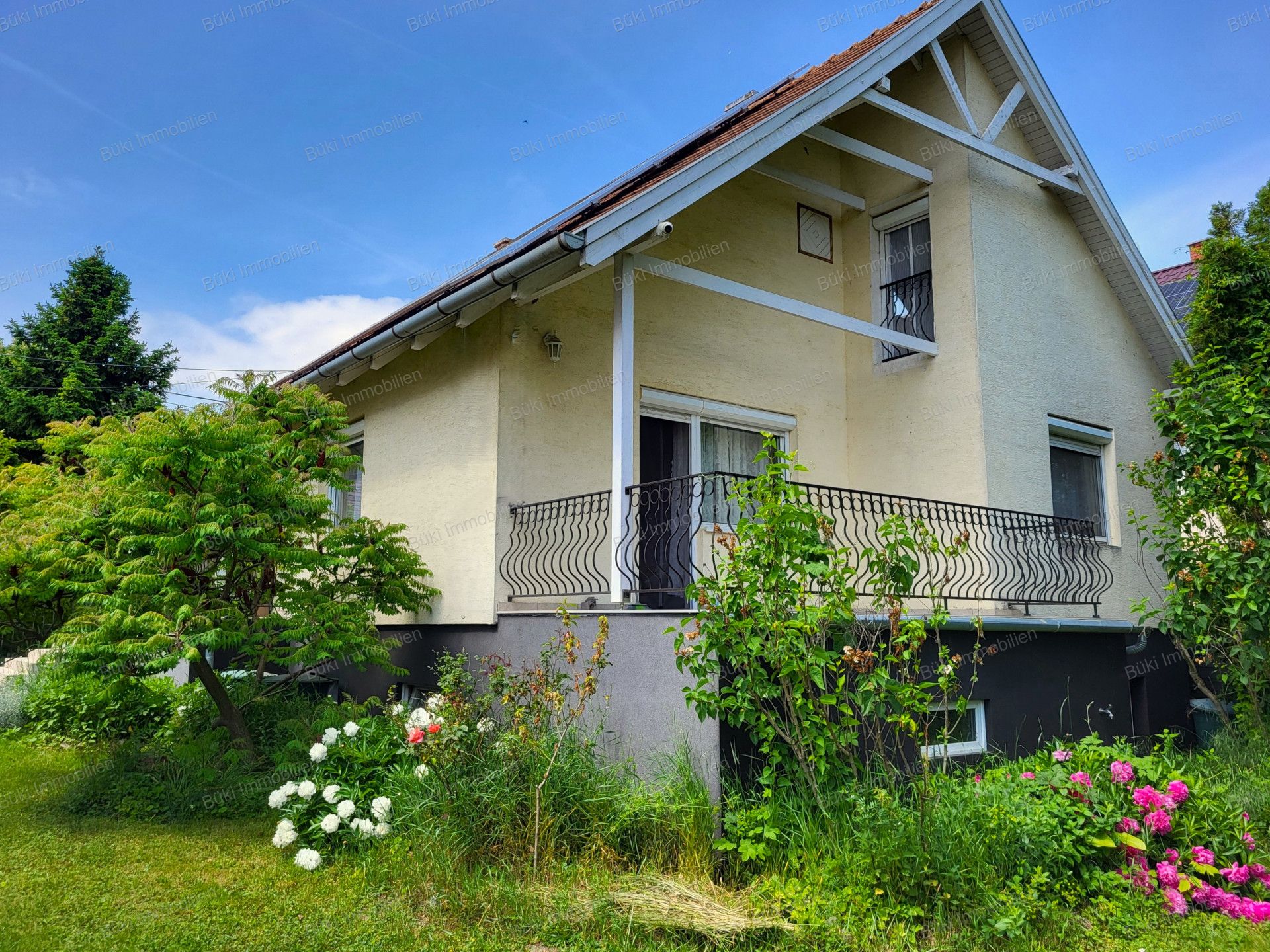 A fájl már létezik a célhelyen: import/kepek/vizjeles_5815396.jpg
For sale house Úrhida  150 m<sup>2</sup> 114.9 millió Ft