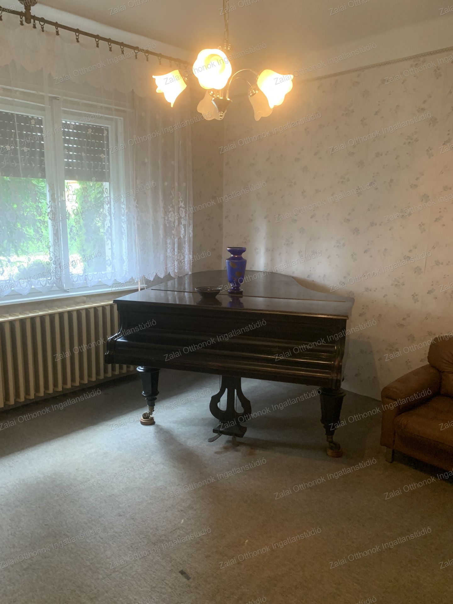 A fájl már létezik a célhelyen: import/kepek/vizjeles_5819798.jpg
For sale house Szepetnek  176 m<sup>2</sup> 37.9 millió Ft