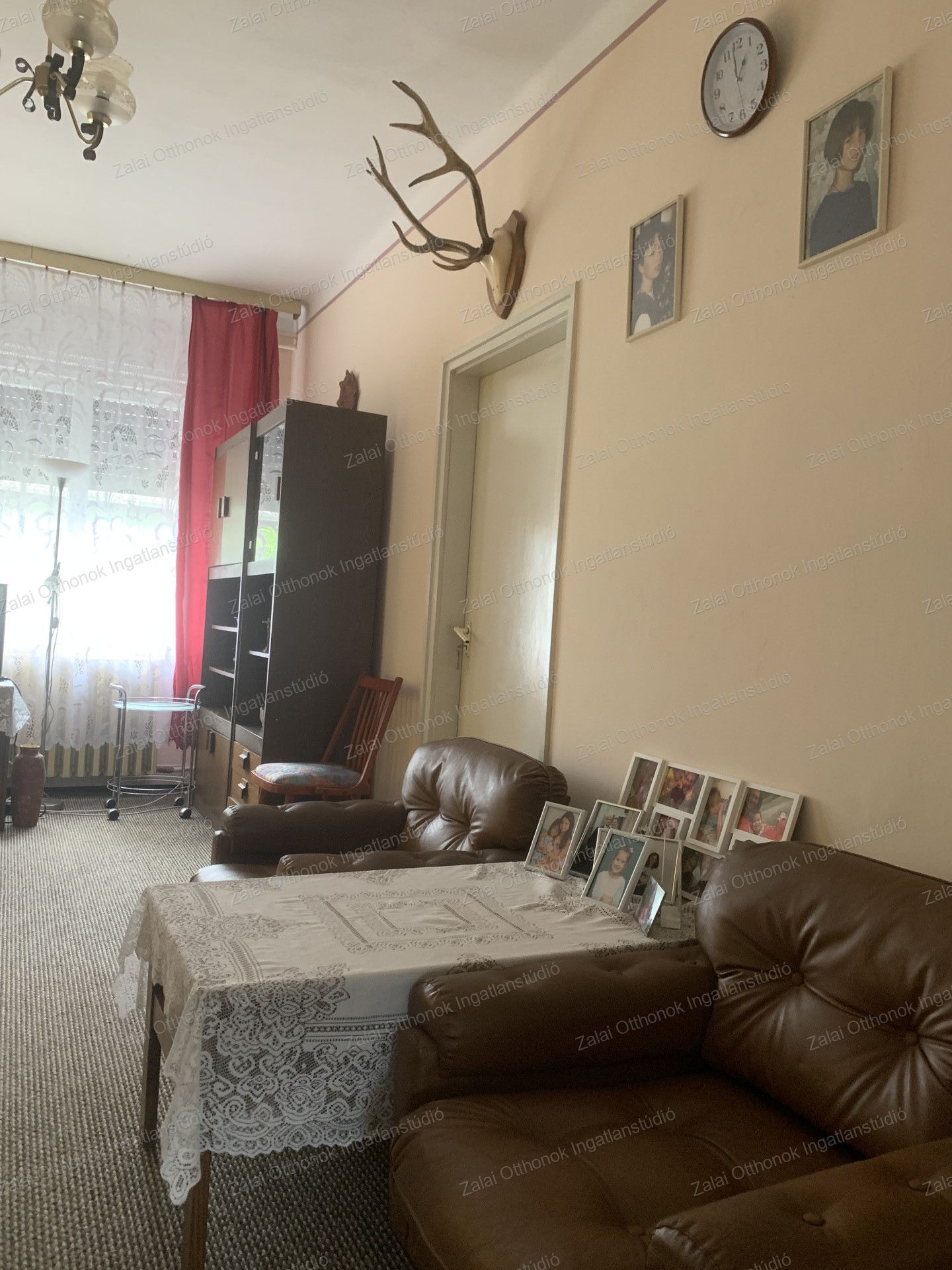 A fájl már létezik a célhelyen: import/kepek/vizjeles_5819799.jpg
For sale house Szepetnek  176 m<sup>2</sup> 37.9 millió Ft