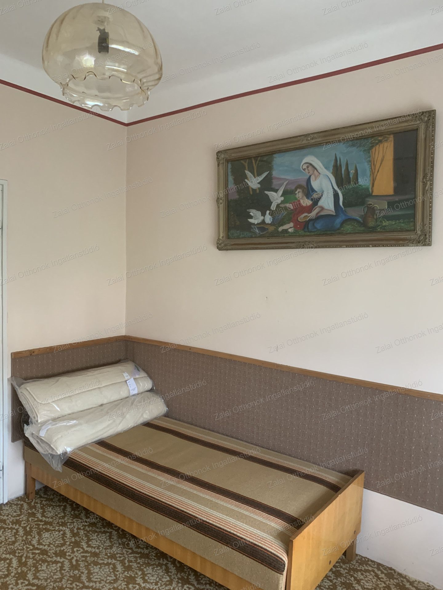 A fájl már létezik a célhelyen: import/kepek/vizjeles_5819800.jpg
For sale house Szepetnek  176 m<sup>2</sup> 37.9 millió Ft
