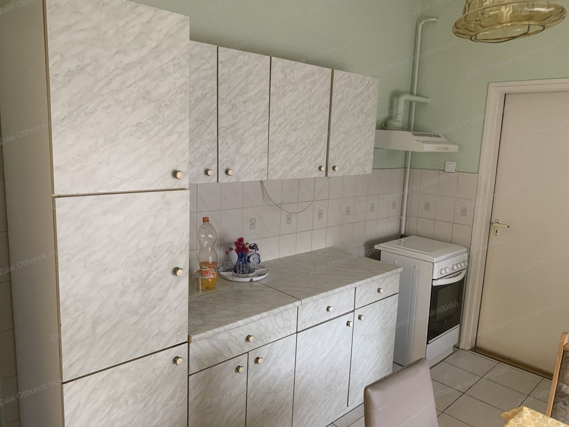 A fájl már létezik a célhelyen: import/kepek/vizjeles_5819801.jpg
For sale house Szepetnek  176 m<sup>2</sup> 37.9 millió Ft