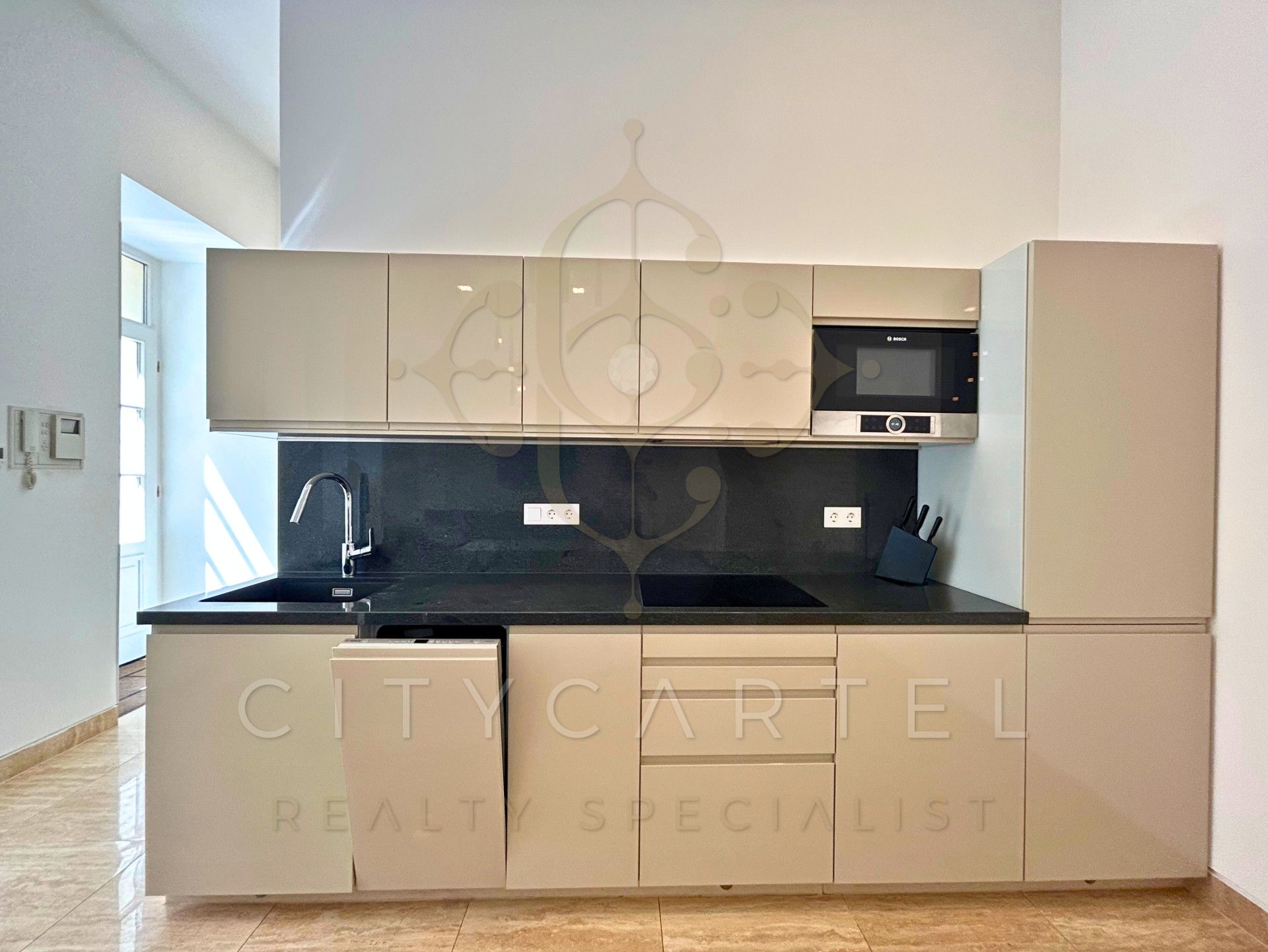 A fájl már létezik a célhelyen: import/kepek/vizjeles_5827053.jpg
Eladó Téglalakás Budapest, V. kerület  76 m<sup>2</sup> 170 millió Ft