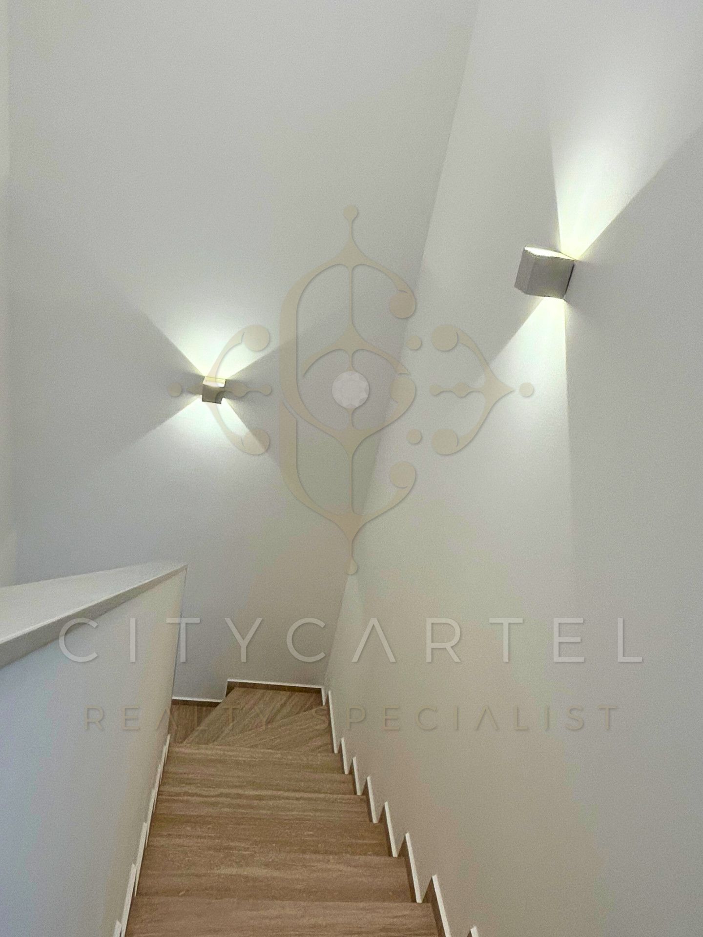 A fájl már létezik a célhelyen: import/kepek/vizjeles_5827248.jpg
Eladó Téglalakás Budapest, V. kerület  76 m<sup>2</sup> 1340 EUR