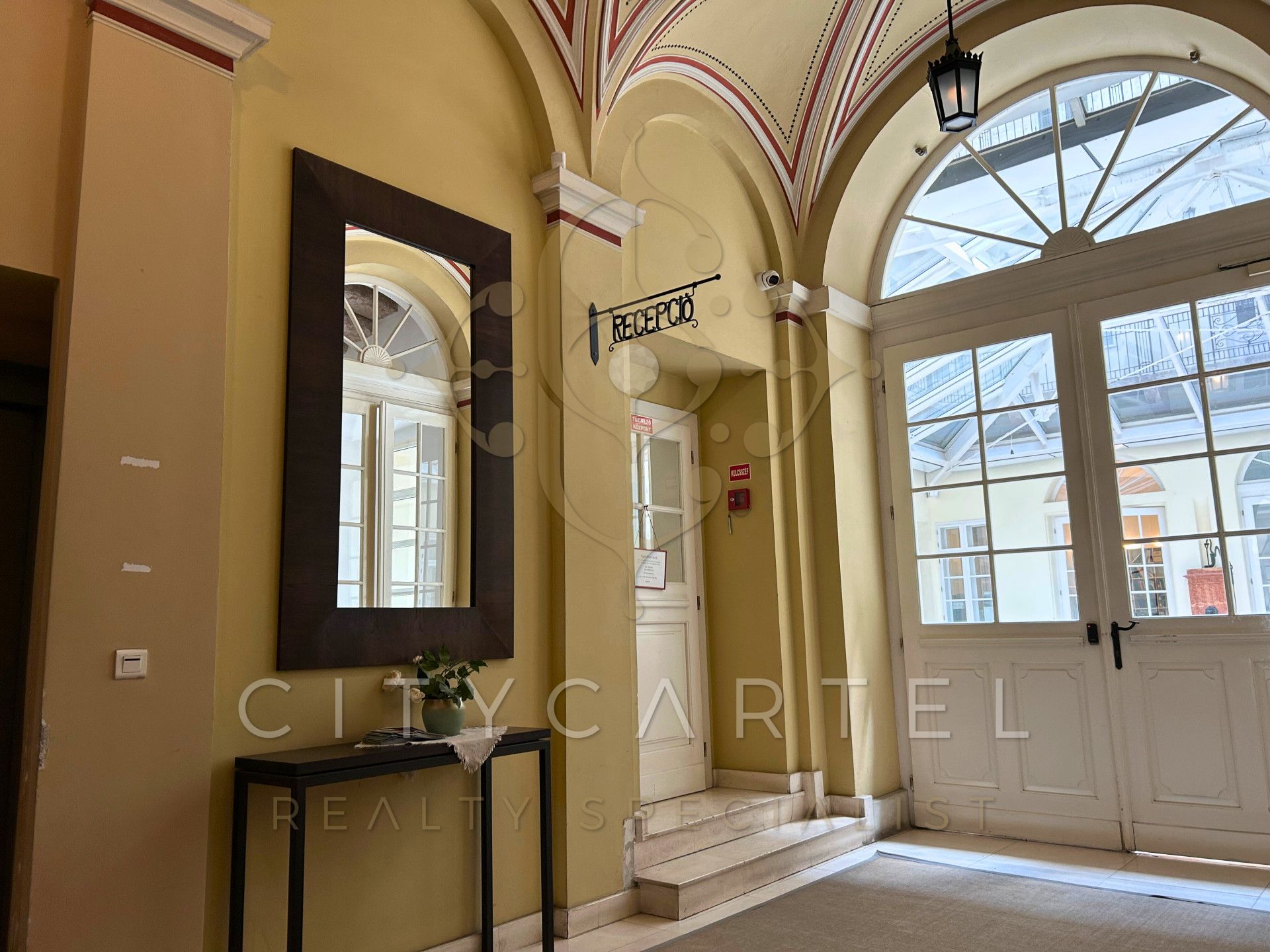 A fájl már létezik a célhelyen: import/kepek/vizjeles_5827270.jpg
Eladó Téglalakás Budapest, V. kerület  76 m<sup>2</sup> 1340 EUR