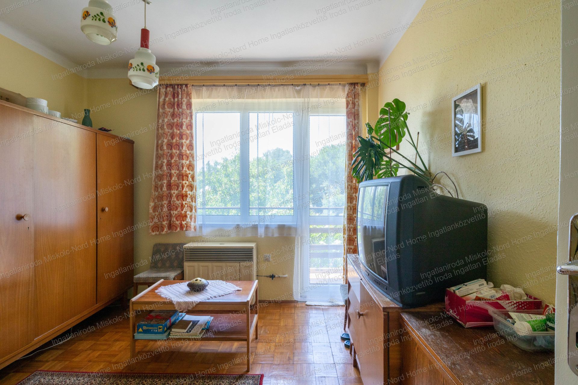 A fájl már létezik a célhelyen: import/kepek/vizjeles_5828153.jpg
Eladó Családi ház Alsózsolca  123 m<sup>2</sup> 39.9 millió Ft