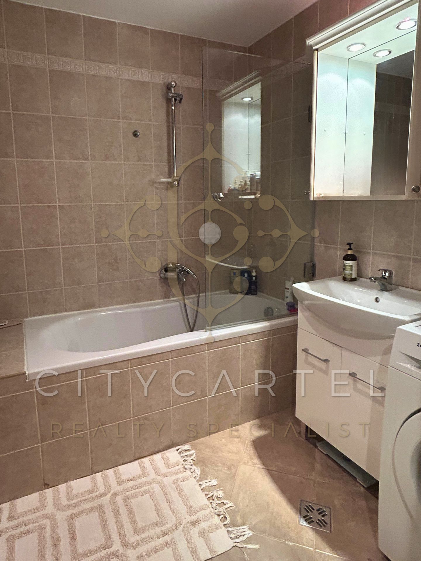 A fájl már létezik a célhelyen: import/kepek/vizjeles_5833322.jpg
Eladó Téglalakás Budapest, IX. kerület  59 m<sup>2</sup> 102.5 millió Ft