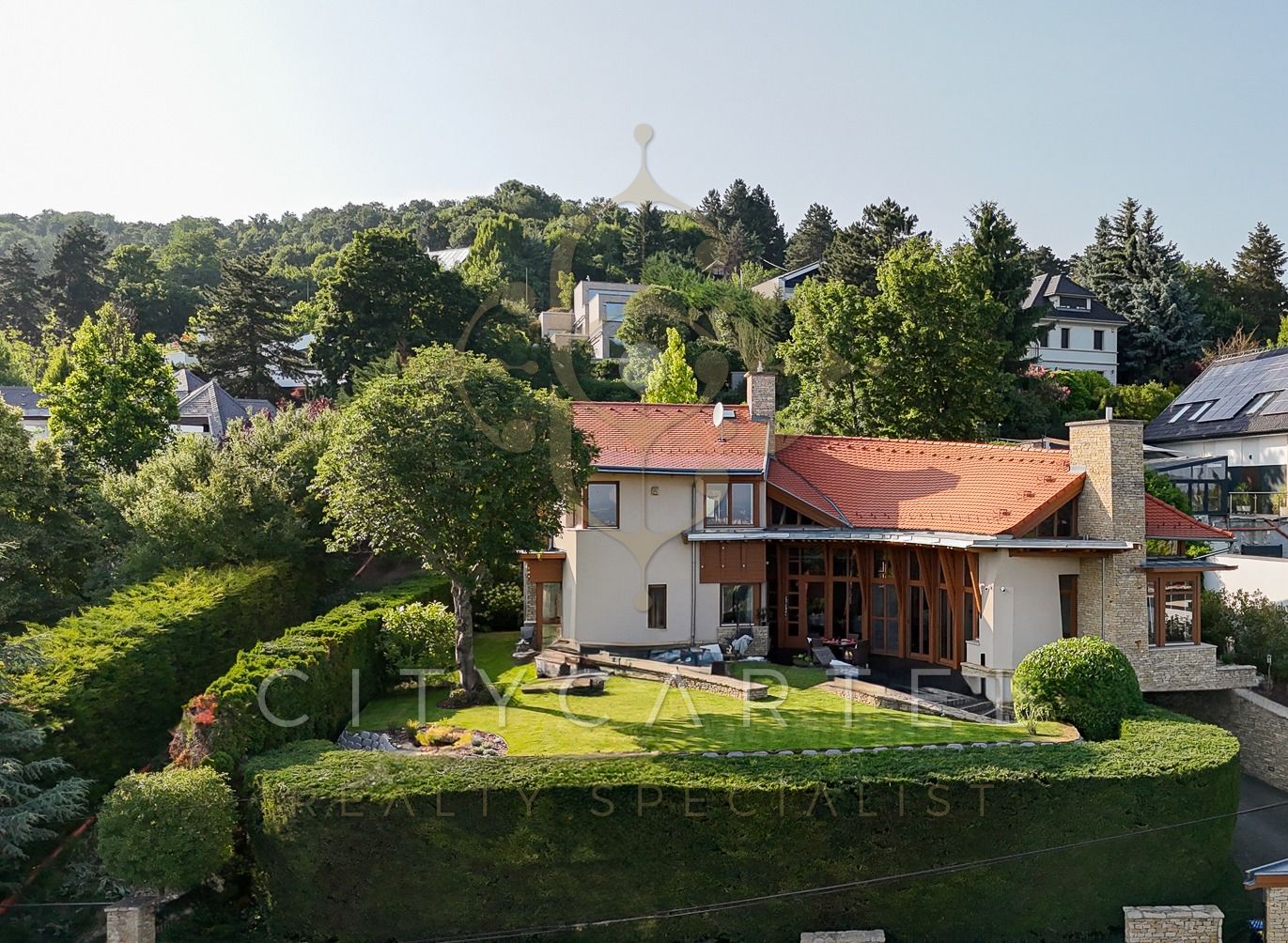 A fájl már létezik a célhelyen: import/kepek/vizjeles_5834801.jpg
Eladó Családi ház Budapest, XII. kerület  350 m<sup>2</sup> 770 millió Ft