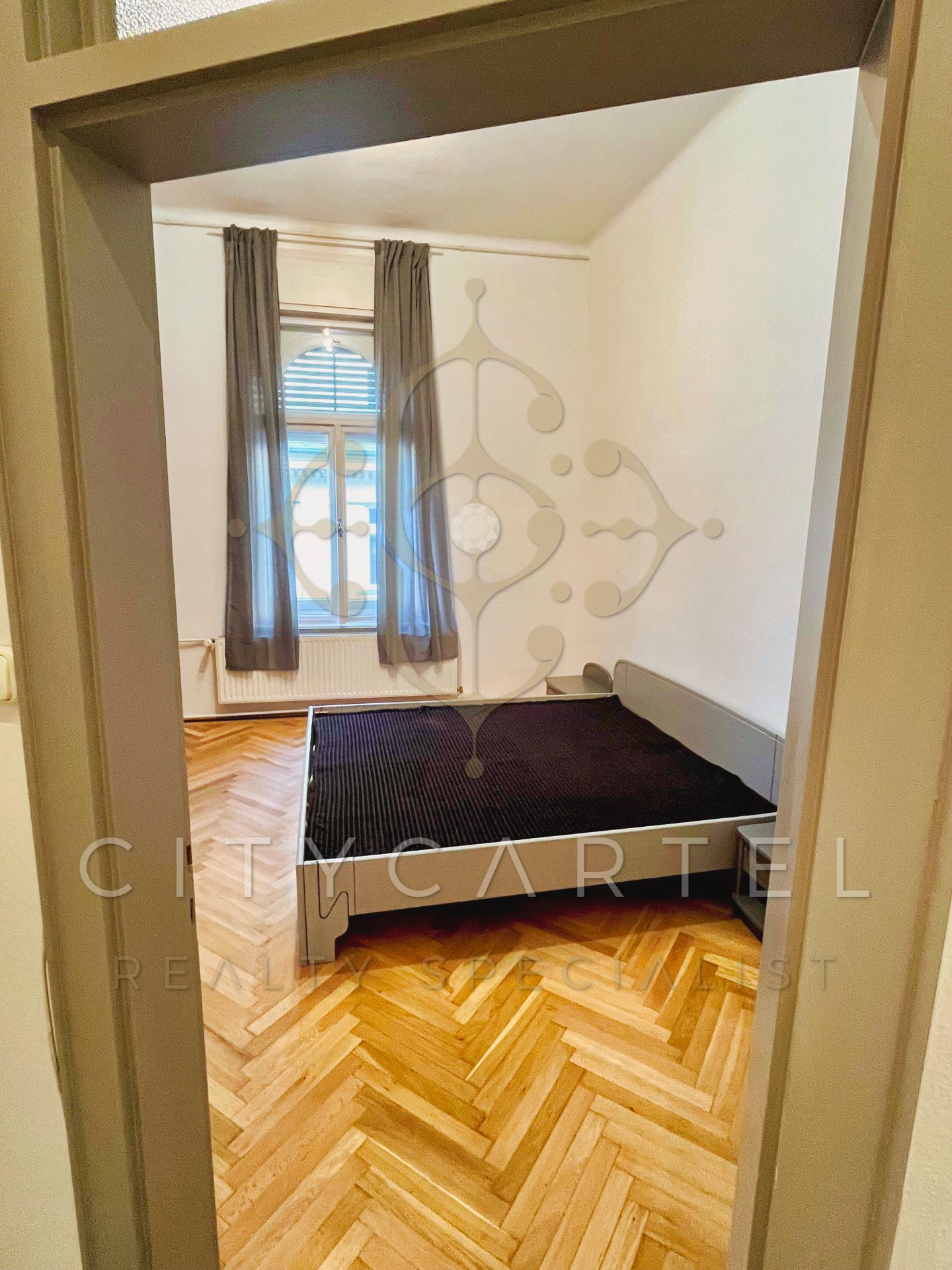A fájl már létezik a célhelyen: import/kepek/vizjeles_5835024.jpg
Eladó Téglalakás Budapest, V. kerület  75 m<sup>2</sup> 0.399 millió Ft