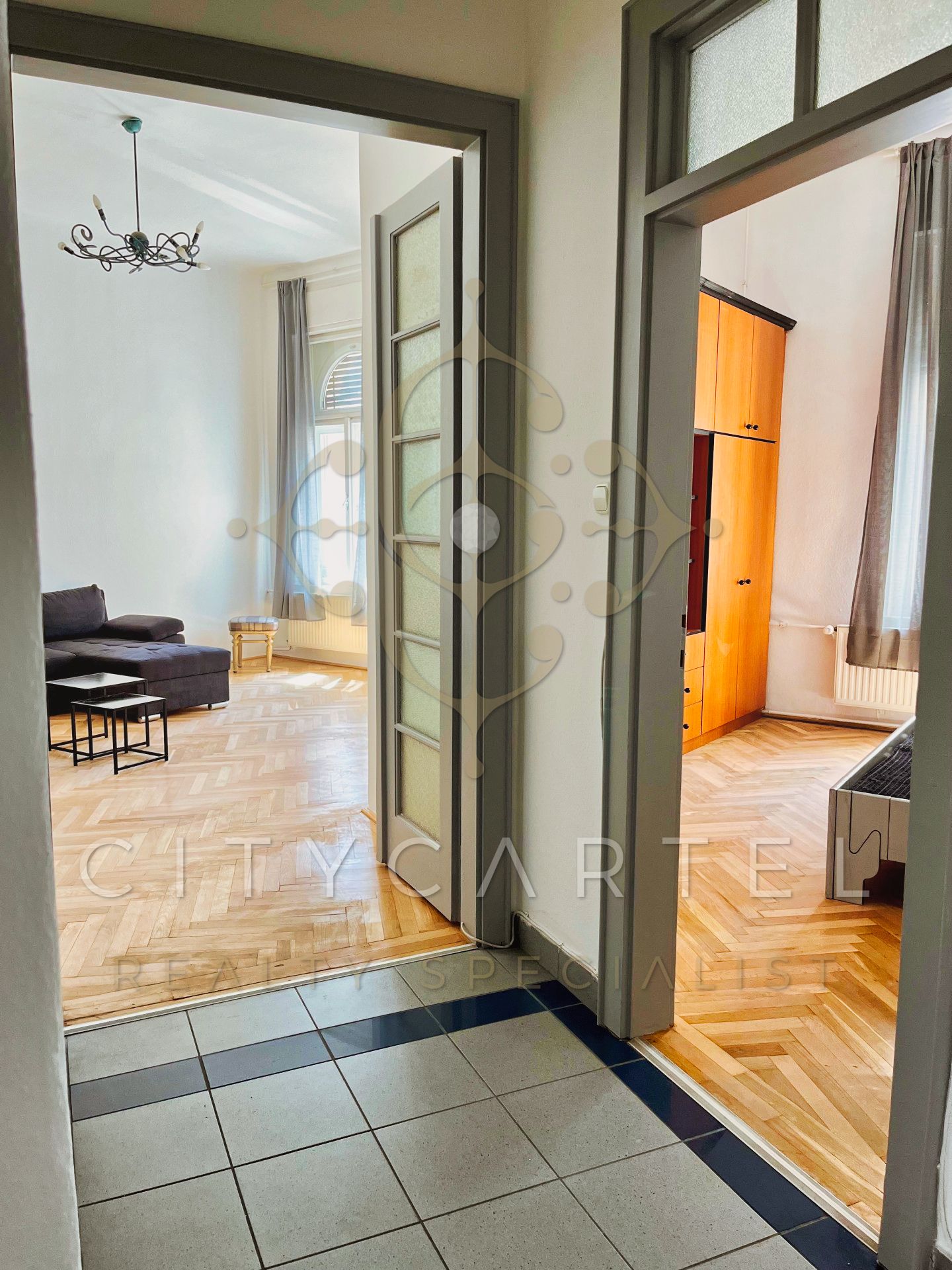 A fájl már létezik a célhelyen: import/kepek/vizjeles_5835025.jpg
Eladó Téglalakás Budapest, V. kerület  75 m<sup>2</sup> 0.399 millió Ft