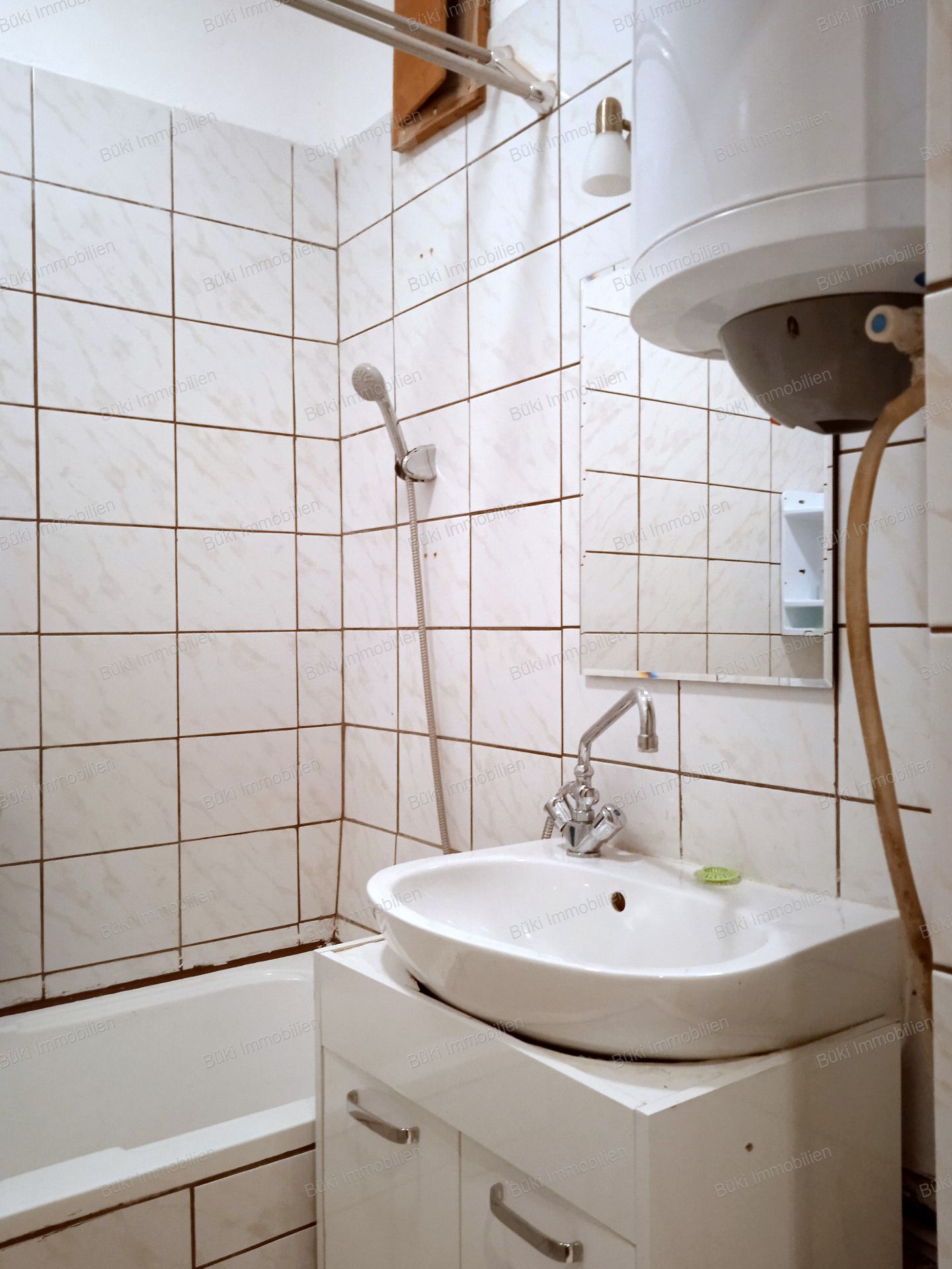 A fájl már létezik a célhelyen: import/kepek/vizjeles_5837271.jpg
Eladó Téglalakás Székesfehérvár  54 m<sup>2</sup> 44.8 millió Ft