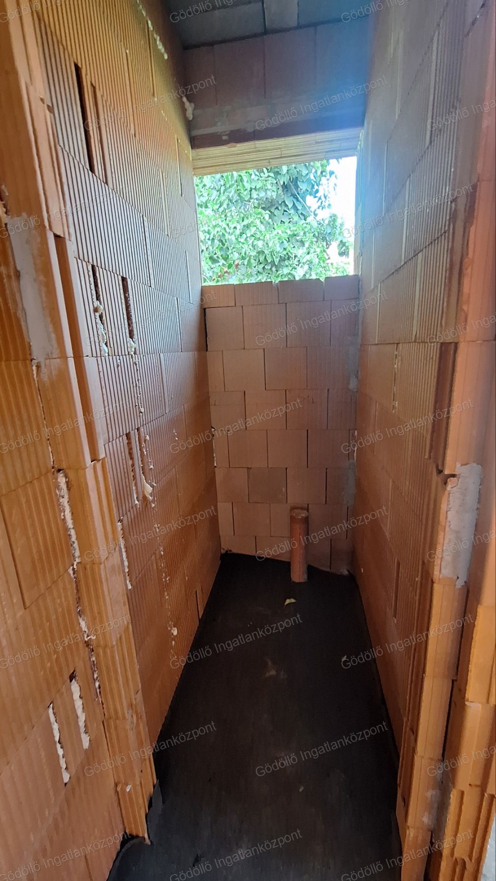 A fájl már létezik a célhelyen: import/kepek/vizjeles_5837883.jpg
Eladó Családi ház Gödöllő  130 m<sup>2</sup> 125 millió Ft