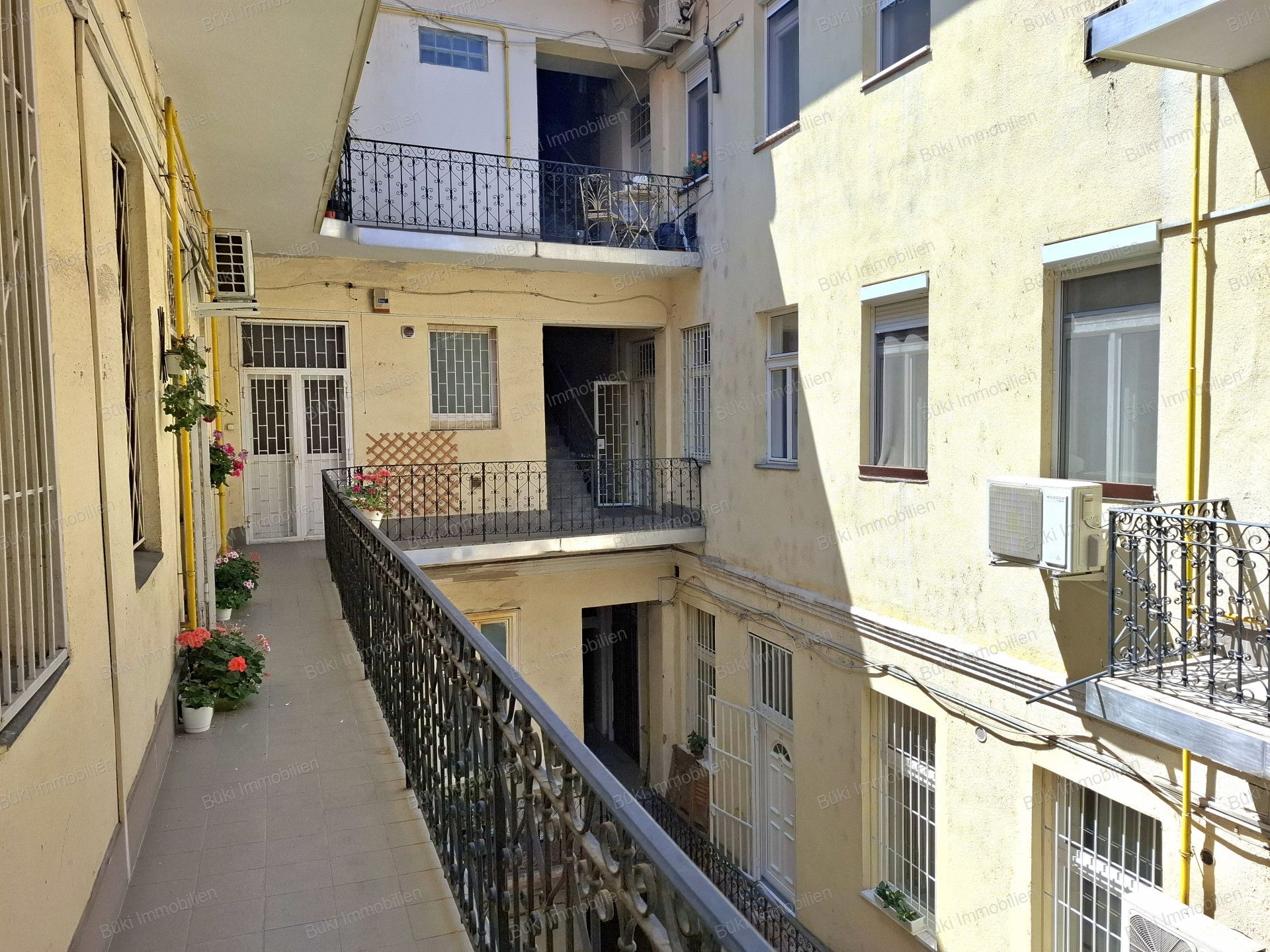 A fájl már létezik a célhelyen: import/kepek/vizjeles_5839785.jpg
Eladó Téglalakás Budapest, VII. kerület  56 m<sup>2</sup> 69 millió Ft