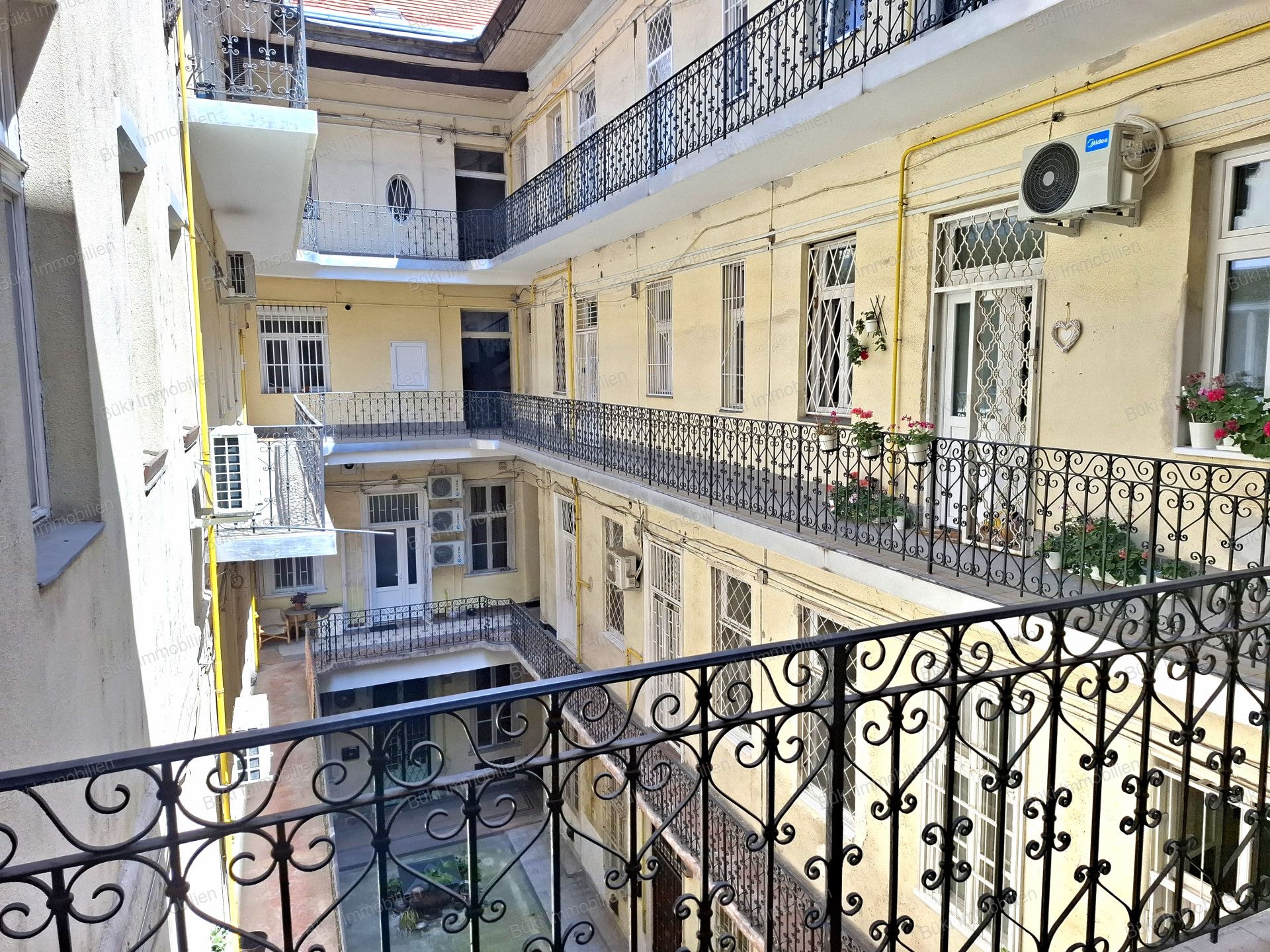 A fájl már létezik a célhelyen: import/kepek/vizjeles_5839786.jpg
Eladó Téglalakás Budapest, VII. kerület  56 m<sup>2</sup> 69 millió Ft