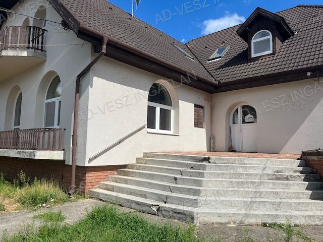 A fájl már létezik a célhelyen: import/kepek/vizjeles_5845332.jpg
Eladó Bemutatóterem Vecsés  360 m<sup>2</sup> 180 millió Ft