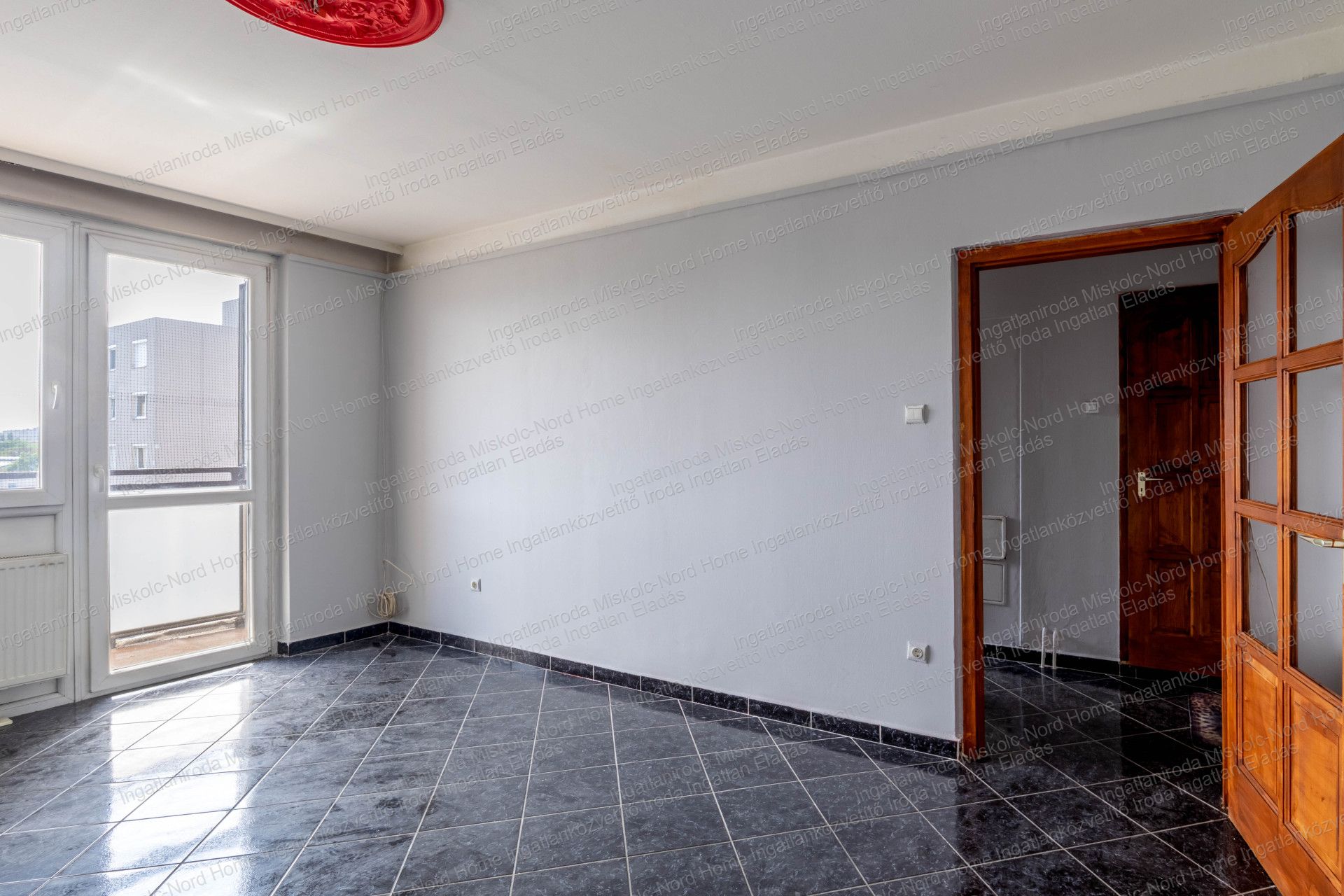A fájl már létezik a célhelyen: import/kepek/vizjeles_5847556.jpg
Eladó Panellakás Miskolc  37 m<sup>2</sup> 25.4 millió Ft