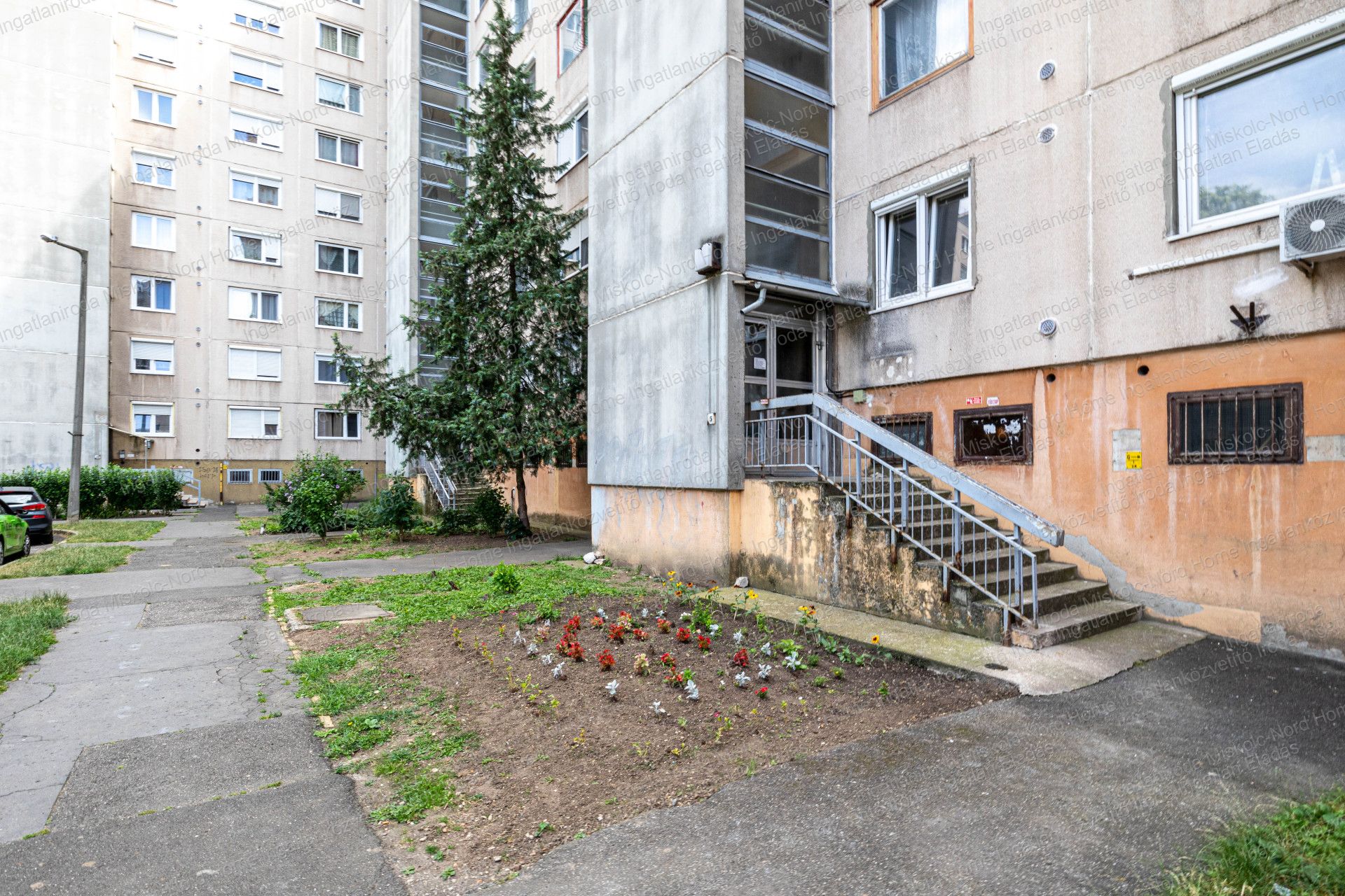 A fájl már létezik a célhelyen: import/kepek/vizjeles_5847573.jpg
Eladó Panellakás Miskolc  37 m<sup>2</sup> 25.4 millió Ft