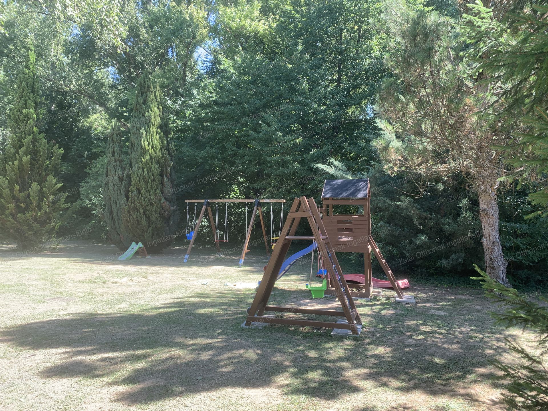 A fájl már létezik a célhelyen: import/kepek/vizjeles_5848234.jpg
Eladó nyaraló Keszthely  26 m<sup>2</sup> 29.9 millió Ft